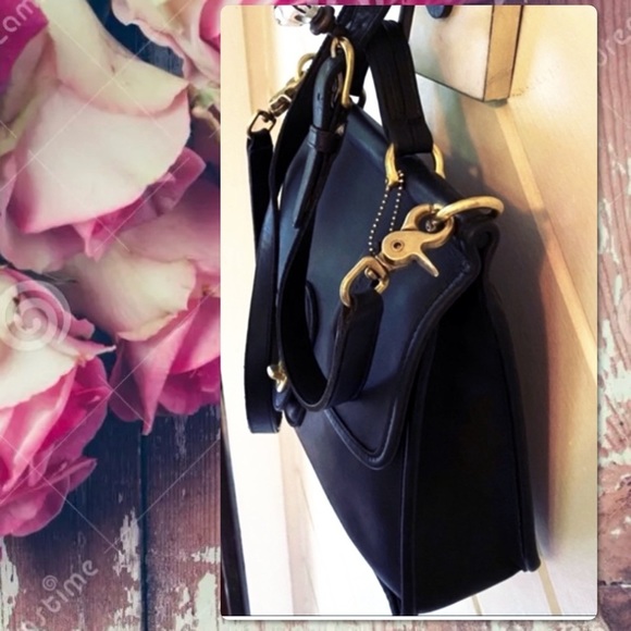 COACH VINTAGE WILLIS BLACK CROSSBODY BAG 9927 - Picture 5 of 13